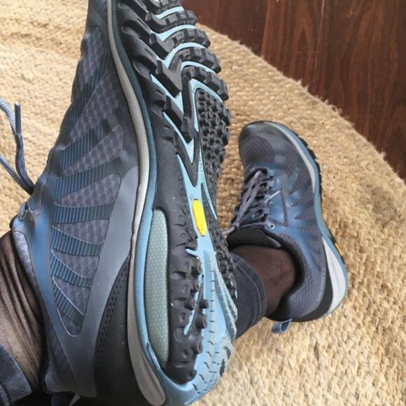 NEW Merrell Siren Edge 3 Hiking Shoes - Wide Width Rock/Bluestone For Women 252 - Picture 2 of 11